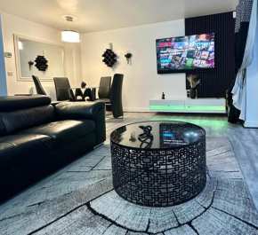 Private Modern Ensuite Room near Etihad Stadium